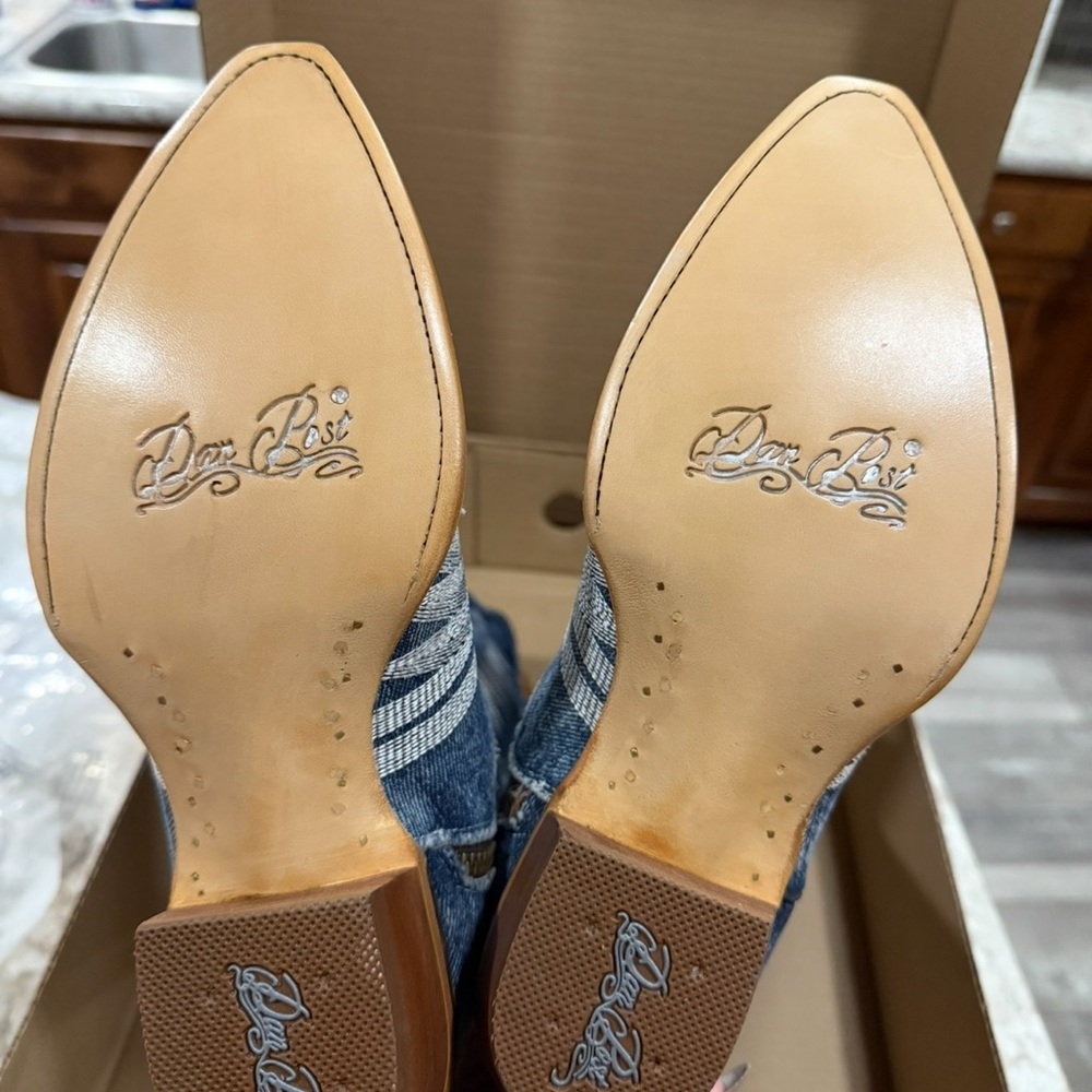 Dan Post Denim Darling Embroidered Women's Boots - Picture 4 of 6
